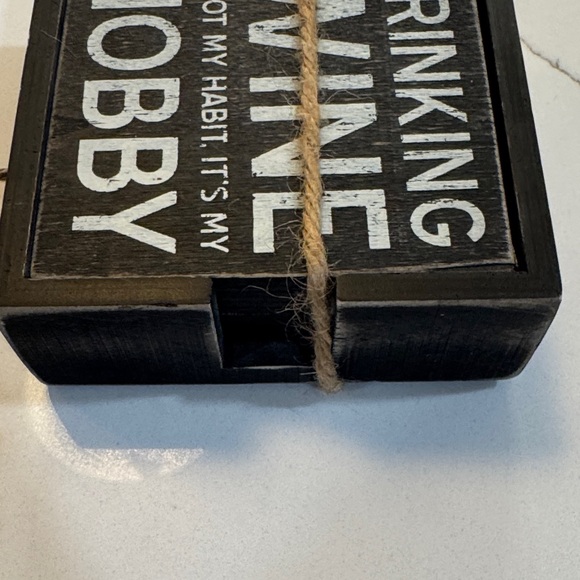 Black Coaster Set with Wine Quote - Picture 3 of 7